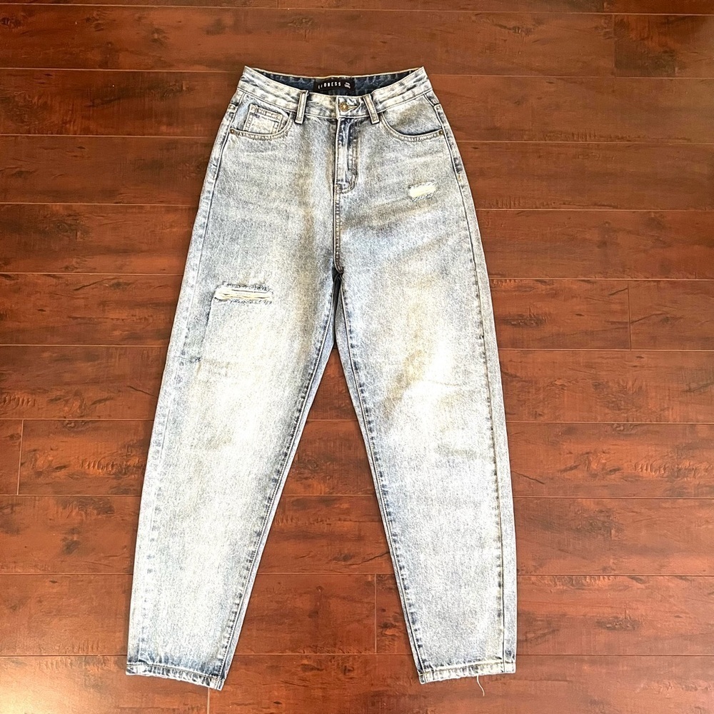 LIONESS Urban Outfitters Denim High Rise Barrel Jeans Distressed Size XXS